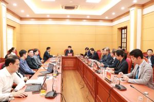 Quang cảnh buổi họp